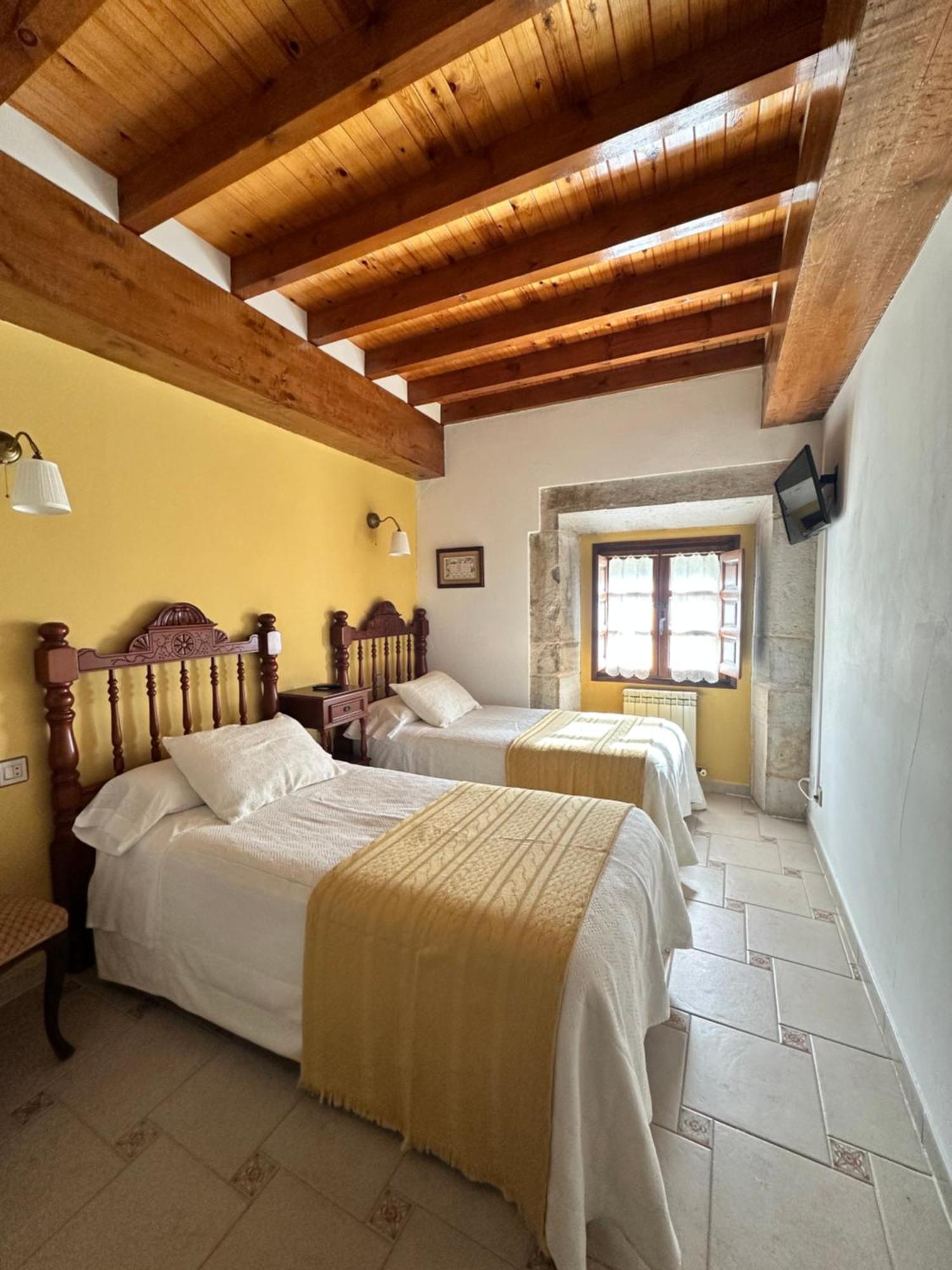 Casa Rural El Torrejon Аренас-де-Кабралес Экстерьер фото